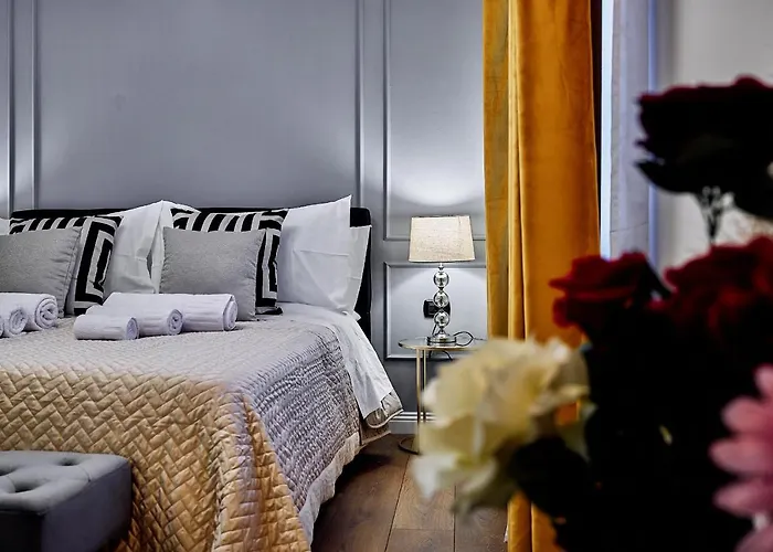 Апартаменти Chiclife - Lilienblum Chic Borgo Santa Caterina